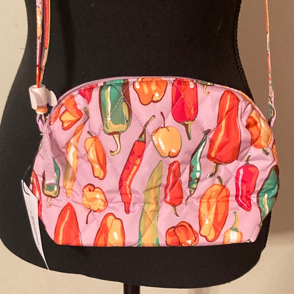 Vera Bradley NWT pepper 🌶️ bag